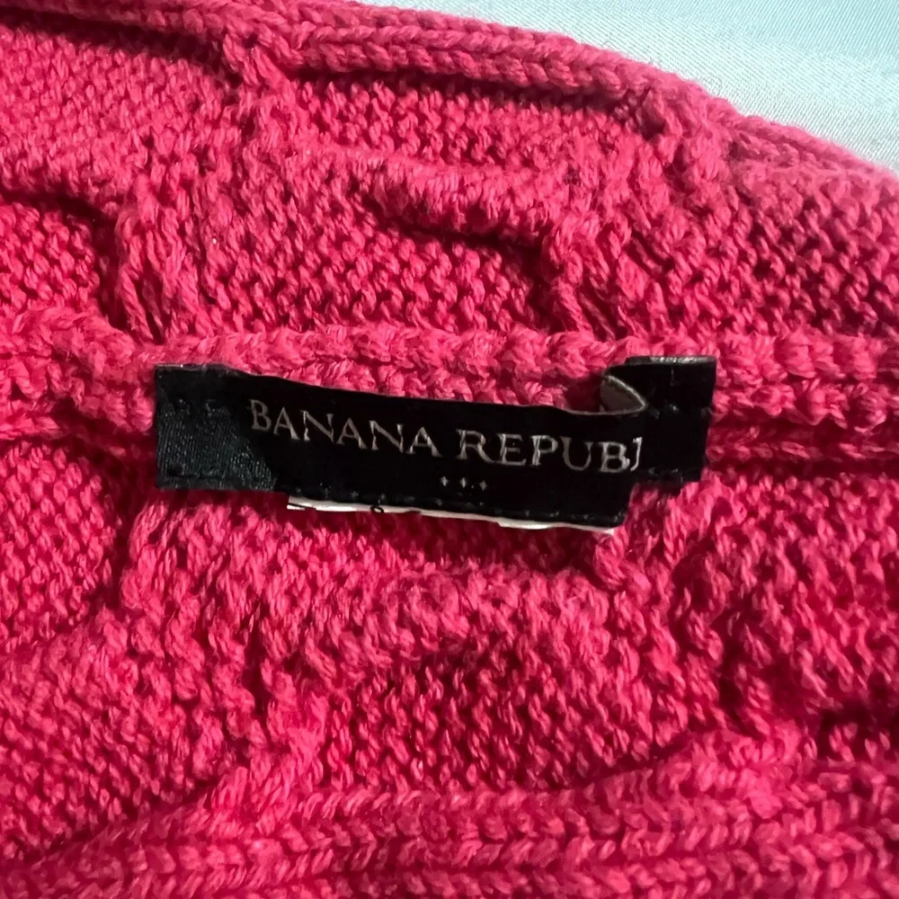 Banana Republic I Women’s I Beanie I Pink Cable Beanie